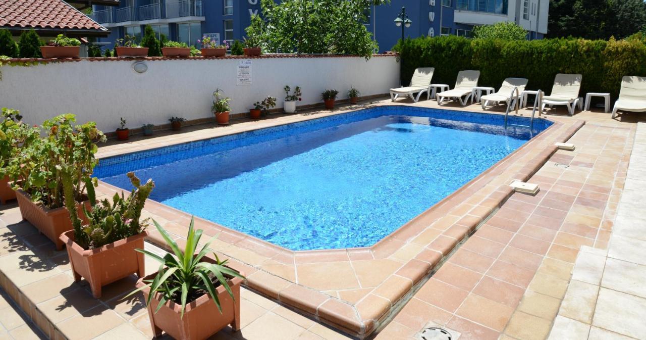 Hotel Riviera Ravda Kültér fotó